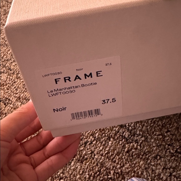 FRAME Boots with Box and Dust Bag - Picture 11 of 11